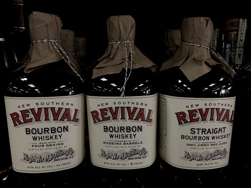 Liquor Store «19 Wine & Spirits», reviews and photos, 101 Verdae Blvd #190, Greenville, SC 29607, USA