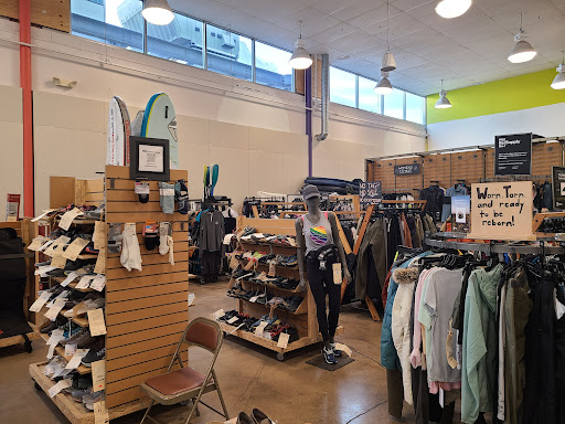 Camping Store «REI», reviews and photos, 200 Ridge Pike #115, Conshohocken, PA 19428, USA