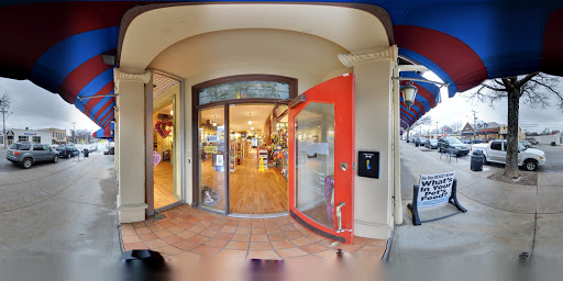 Pet Supply Store «Brookside Barkery & Bath», reviews and photos, 118 W 63rd St, Kansas City, MO 64113, USA