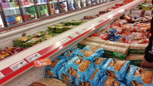 Grocery Store «Save-A-Lot», reviews and photos, 611 N 12th St, Lebanon, PA 17046, USA