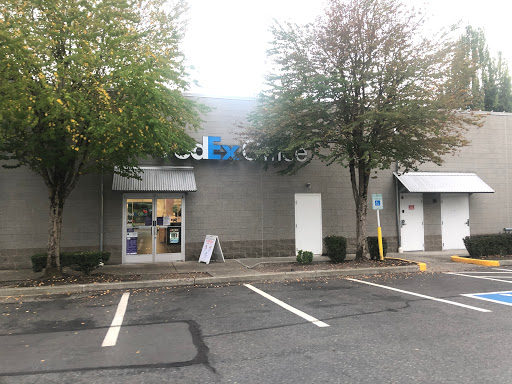 Print Shop «FedEx Office Print & Ship Center», reviews and photos, 13620 NE 175th St Suite 110, Woodinville, WA 98072, USA