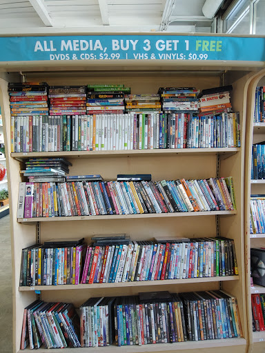 Thrift Store «Goodwill», reviews and photos