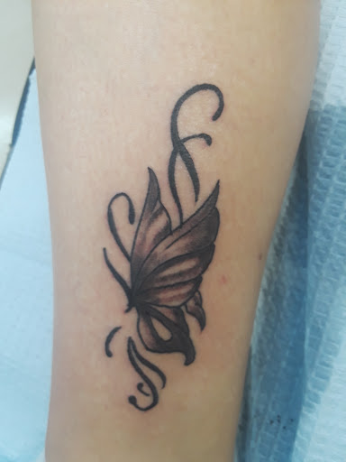 Tattoo Shop «Addicted 2 Tattoos», reviews and photos, 4819 E Busch Blvd #107, Tampa, FL 33617, USA