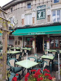 Photos du propriétaire du Restaurant Au Petit Rapporteur à Yzeron - n°18
