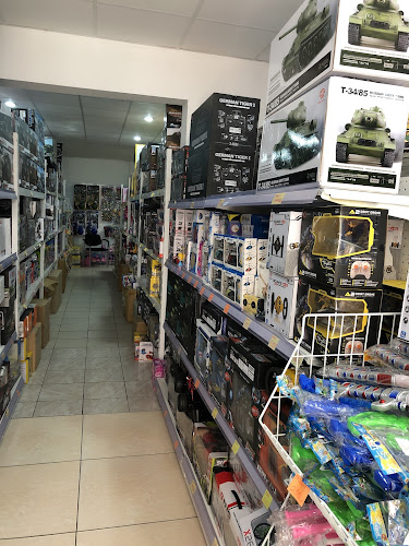 Opinii despre Vivien Játék în Budapest - Bevásárlóközpont