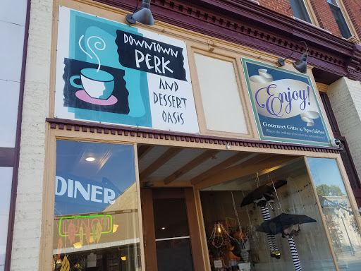 Dessert Shop «Downtown Perk & Desserts Oasis», reviews and photos, 145 W Main St, Ashland, OH 44805, USA