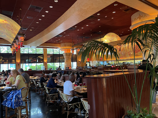 Restaurant «The Cheesecake Factory», reviews and photos, 140 Market Street, Yonkers, NY 10710, USA