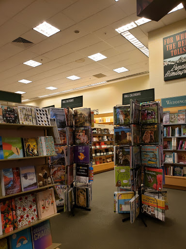 Book Store «Barnes & Noble», reviews and photos, 70 Worcester-Providence Turnpike, Millbury, MA 01527, USA