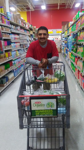 Grocery Store «H-E-B Grocery», reviews and photos, 1211 E Frontage Rd, Alamo, TX 78516, USA