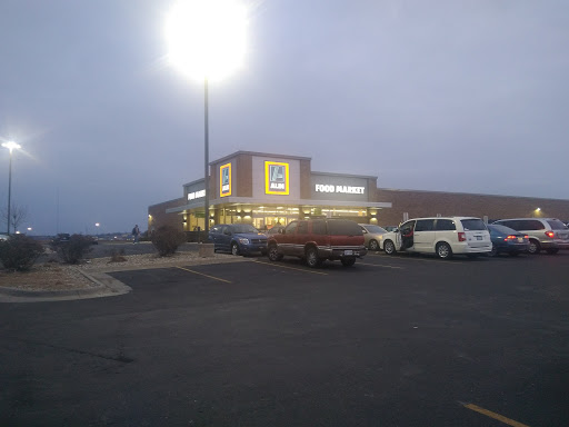 Supermarket «ALDI», reviews and photos, 1530 SW Arvonia Pl, Topeka, KS 66615, USA