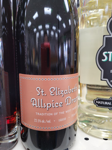 Liquor Store «Newport Liquor Store», reviews and photos, 2019 N Coast Hwy, Newport, OR 97365, USA