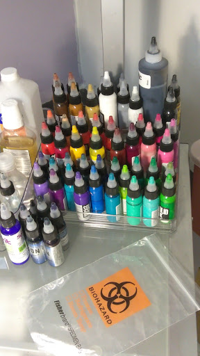 Tattoo Shop «Taboo Brothers Tattoos and Piercings», reviews and photos, 212 Old Morgantown Rd, Bowling Green, KY 42101, USA