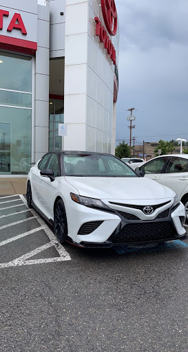 Toyota Dealer «Kenny Ross Toyota», reviews and photos, 8900 University Blvd, Moon, PA 15108, USA