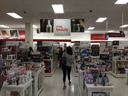 Department Store «T.J. Maxx & HomeGoods», reviews and photos, 105 Middlesex Ave, Somerville, MA 02145, USA
