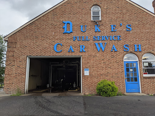 Dukes Full Services Car Wash en Harrisonburg