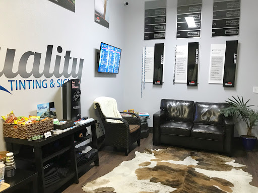 Quality Tinting & Signs image