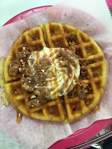 Bakery «Make-A-Cake Cupcake Bar», reviews and photos, 4040 Chapel Hill Rd K, Douglasville, GA 30135, USA