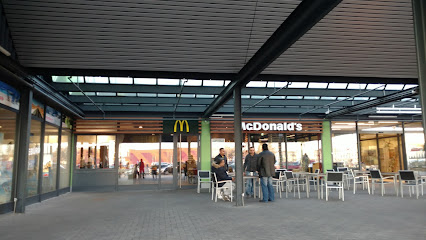 McDonald,s - Duckwitzstraße 55, 28259 Bremen, Germany