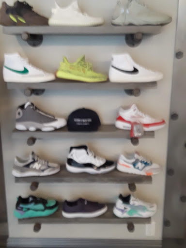 Shoe Store «Shop HNY», reviews and photos, 339 Mamaroneck Ave, White Plains, NY 10605, USA