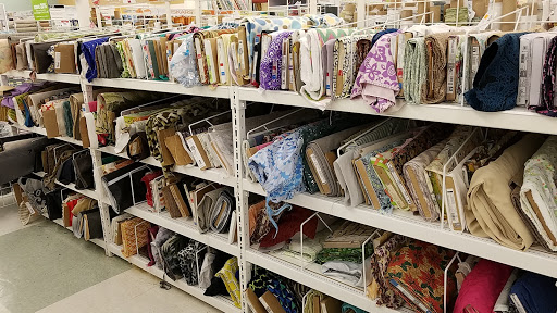 Fabric Store «Jo-Ann Fabrics and Crafts», reviews and photos, 8345 N Rockwell Ave, Oklahoma City, OK 73132, USA