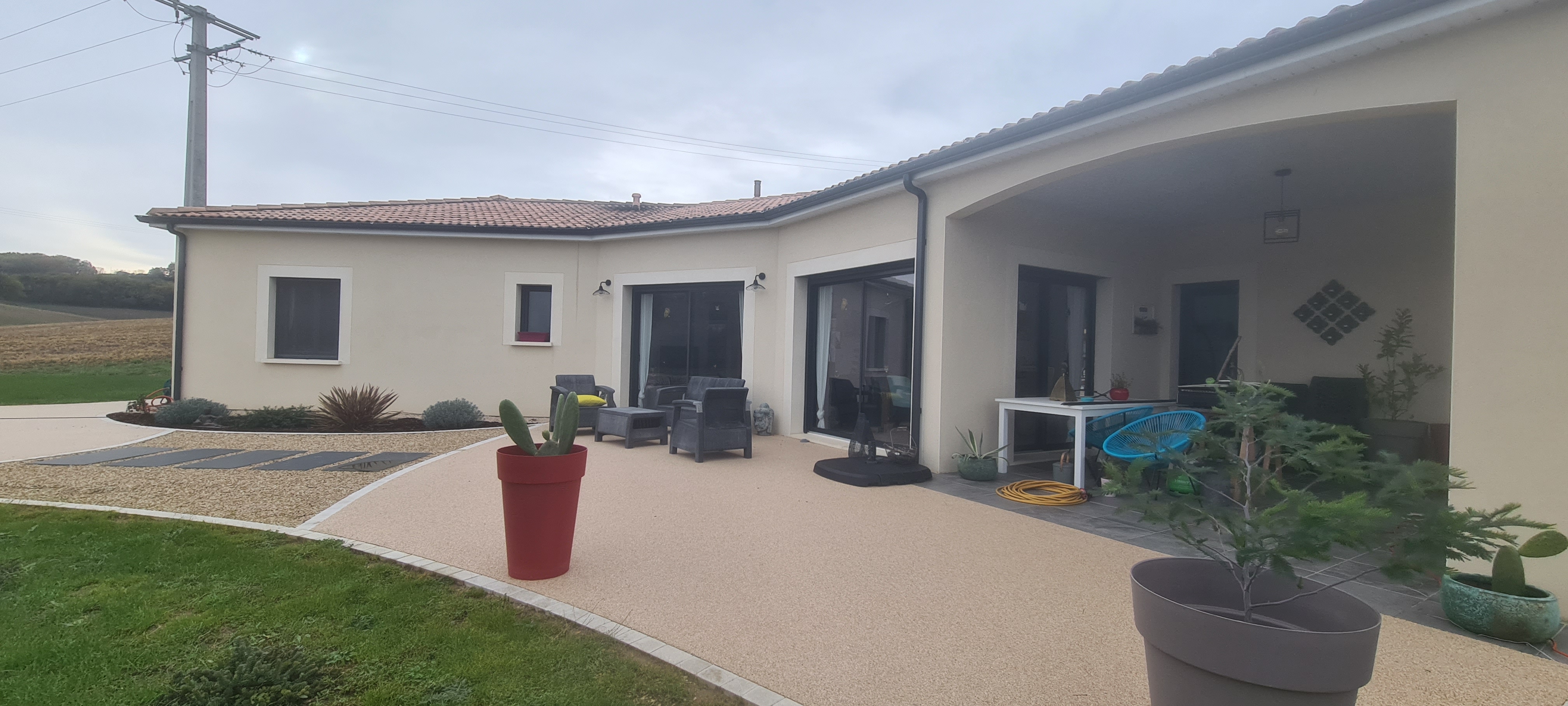 Photo n° 2 de l'avis de Isamika.o fait le 07/12/2023 à 16:51