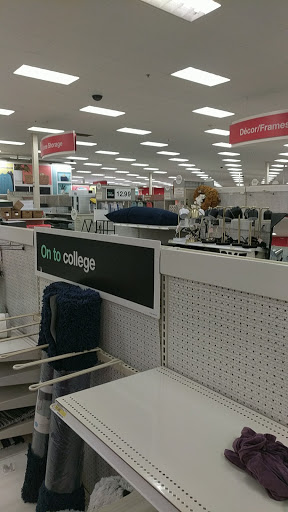 Department Store «Target», reviews and photos, 474 Chamberlain Hwy, Meriden, CT 06451, USA