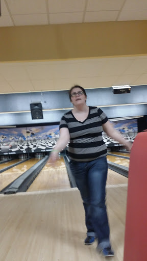 Bowling Alley «Four Seasons Bowling Center», reviews and photos, 322 SW Washington St, Hillsboro, OR 97123, USA