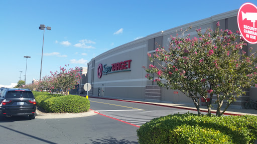 Department Store «Target», reviews and photos, 601 S Plano Rd, Richardson, TX 75081, USA