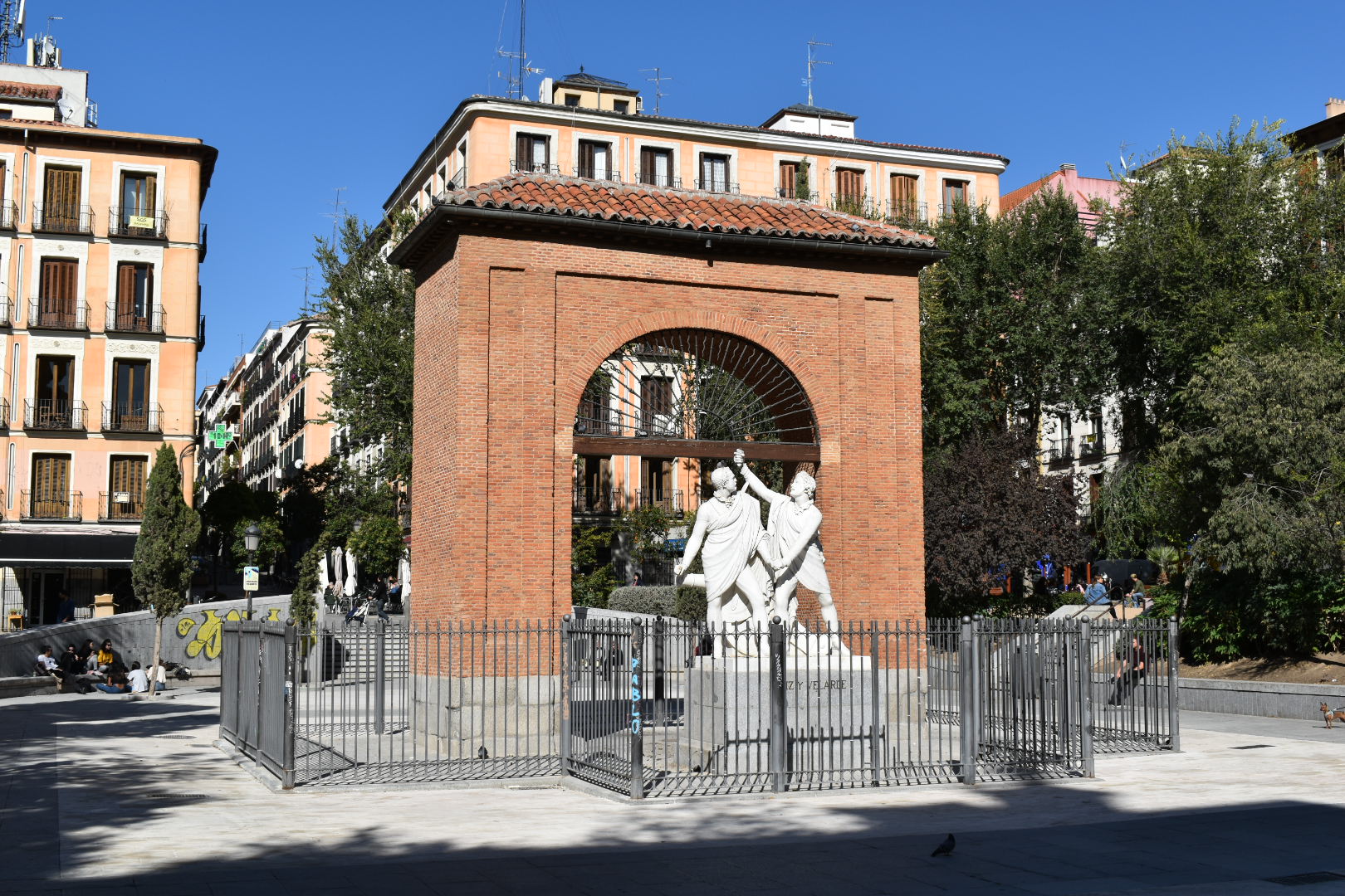 Picture of a place: Plaza del Dos de Mayo
