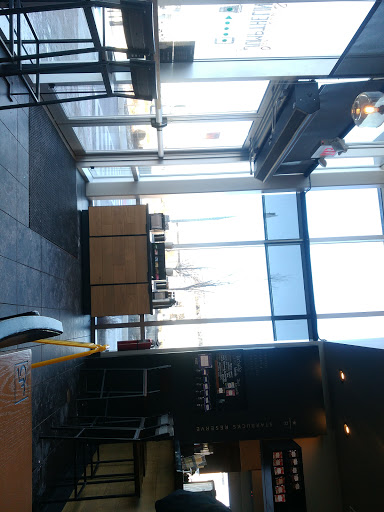 Coffee Shop «Starbucks», reviews and photos, 4255 Genesee St #100, Cheektowaga, NY 14225, USA
