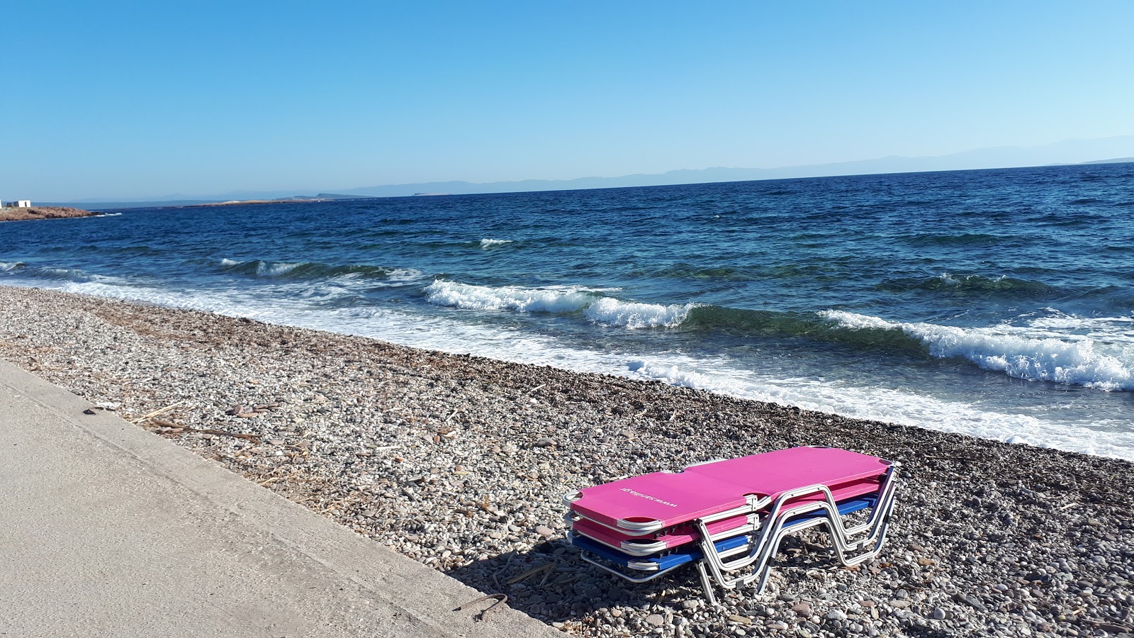 Toumpes beach photo #7