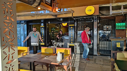Laviva Bar