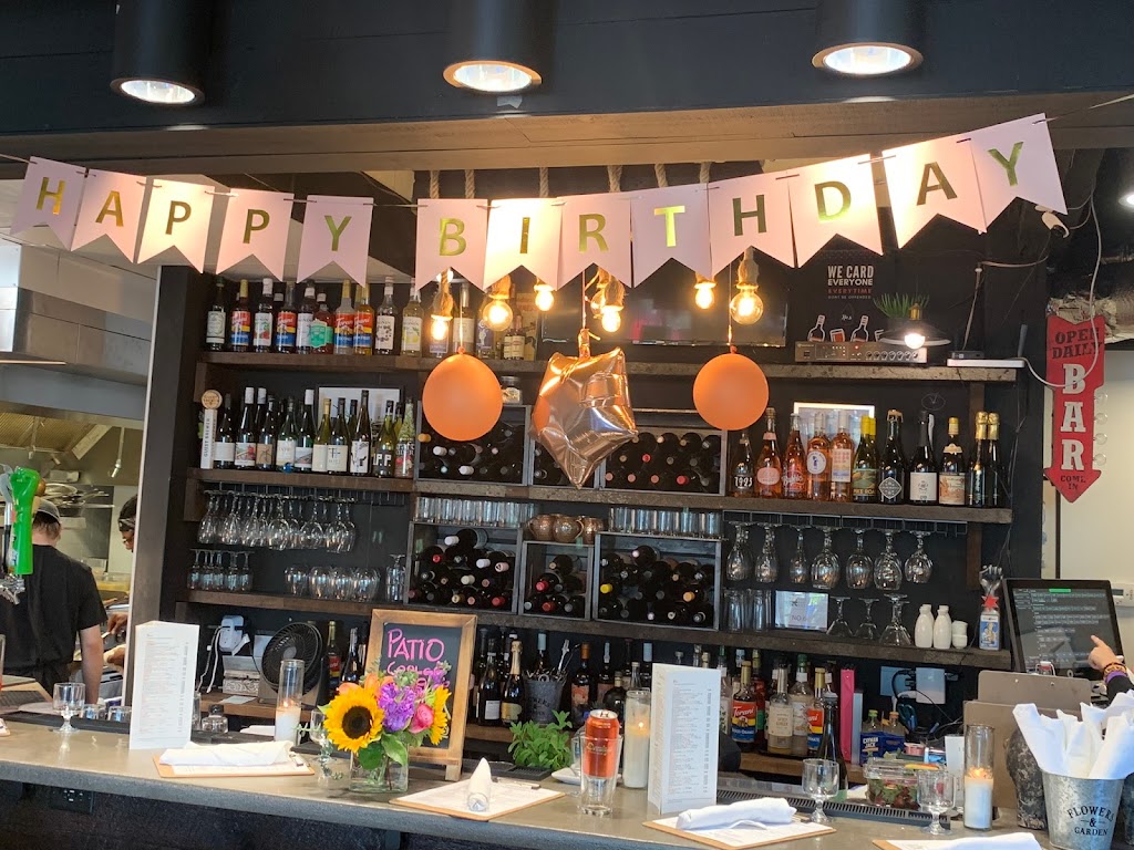 No.6 Scratch Kitchen 46616