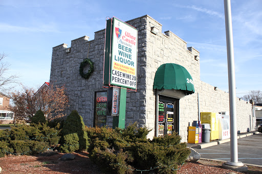 A & L Wine Castle, 2424 W Stadium Blvd, Ann Arbor, MI 48103, USA, 