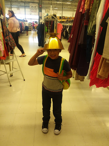 Thrift Store «Valley Thrift Store», reviews and photos, 4301 Dixie Hwy, Fairfield, OH 45014, USA