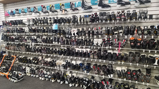 Sporting Goods Store «Play It Again Sports», reviews and photos, 42079 Ford Rd, Canton, MI 48187, USA