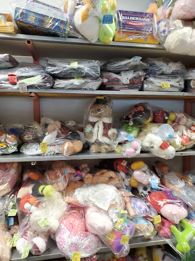 Thrift Store «Family Thrift Center», reviews and photos, 4231 Colonial Blvd, Fort Myers, FL 33966, USA