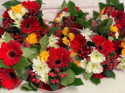 Florist «Sweet Pea Florist», reviews and photos, 5918 Naples Plaza, Long Beach, CA 90803, USA