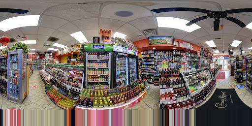 Convenience Store «McCormick Market», reviews and photos, 80 E Cermak Rd C, Chicago, IL 60616, USA