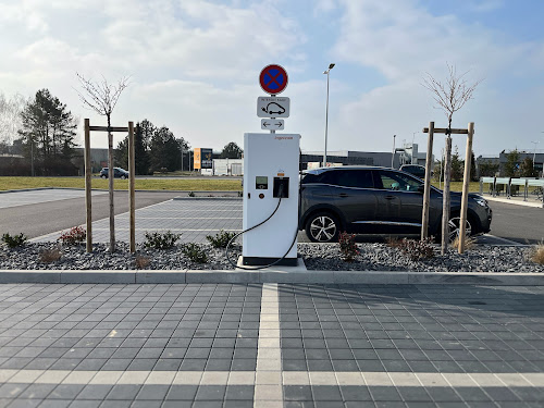 Borne de recharge de véhicules électriques Freshmile Station de recharge Wasselonne