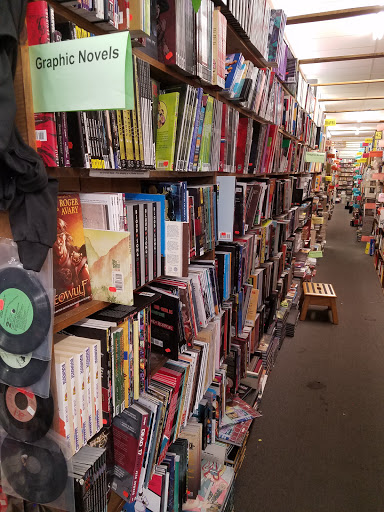 Book Store «Wonder Book and Video», reviews and photos, 607 Dual Hwy, Hagerstown, MD 21740, USA