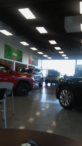 Chrysler Dealer «AutoNation Chrysler Jeep Broadway», reviews and photos, 5445 S Broadway, Littleton, CO 80121, USA