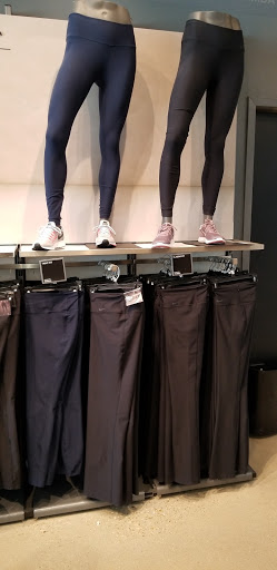 Clothing Store «Nike Factory Store», reviews and photos, 2210 Tanger Blvd #225, Gonzales, LA 70737, USA