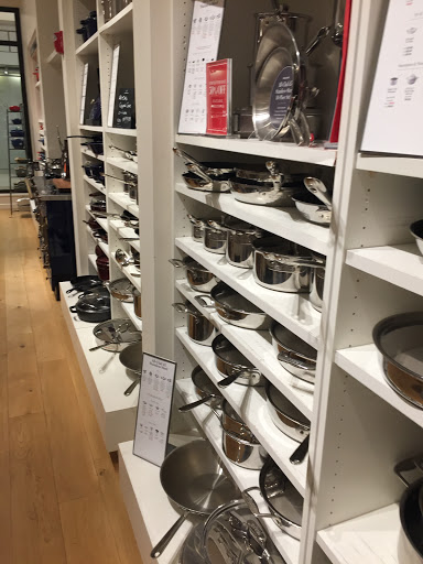 Shopping Mall «The Fashion Mall at Keystone», reviews and photos, 8702 Keystone Crossing, Indianapolis, IN 46240, USA