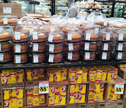 Mall Plaza Lincoln photo