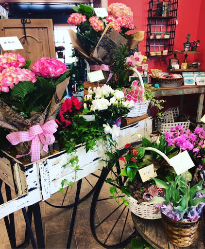 Florist «Classic Florist & Home Decor LLC», reviews and photos, 913 Hillcrest Pkwy, Dublin, GA 31021, USA
