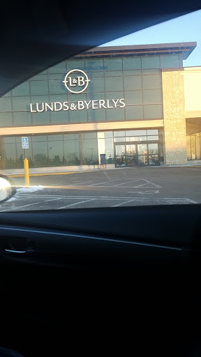 Grocery Store «Lunds & Byerlys Eden Prairie», reviews and photos, 970 Prairie Center Dr, Eden Prairie, MN 55344, USA