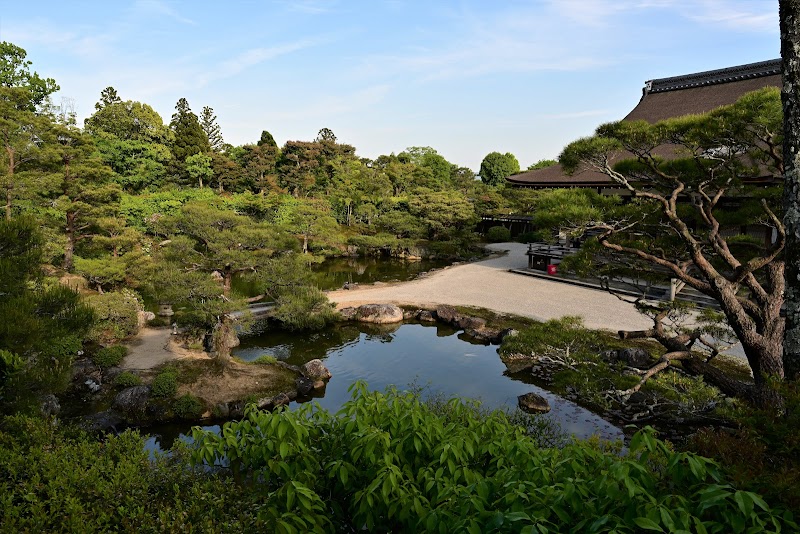 仁和寺御 所庭園