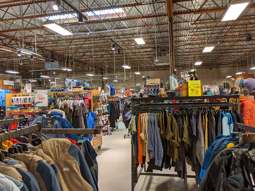 Camping Store «REI», reviews and photos, 63 W Aylesbury Rd, Timonium, MD 21093, USA
