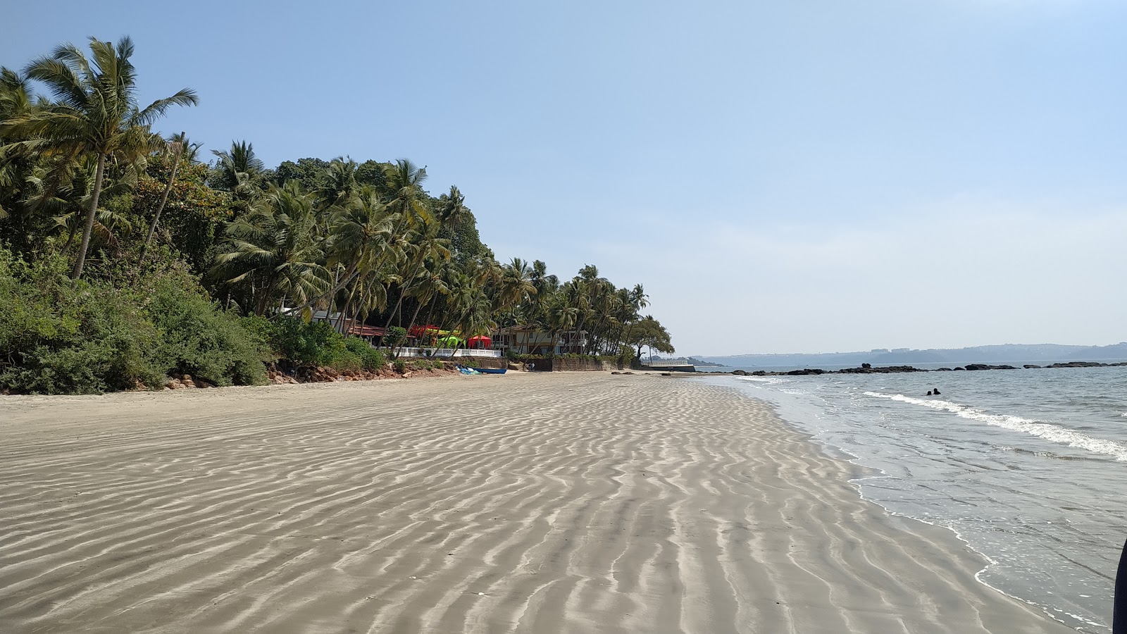 Photo de Bambolim Beach avec un rivage spacieux